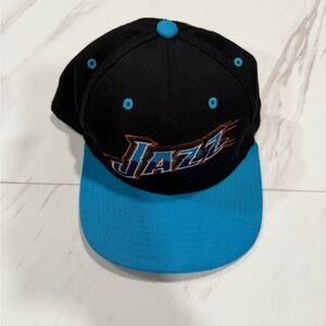 Utah Jazz Hat Cap Blue Black Snap Back Mitchell Ness
Hardwood Classics HWC Logo